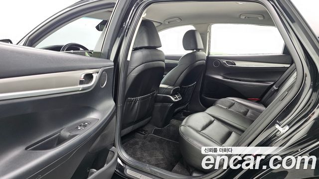 Hyundai Grandeur 2022 — photo 18