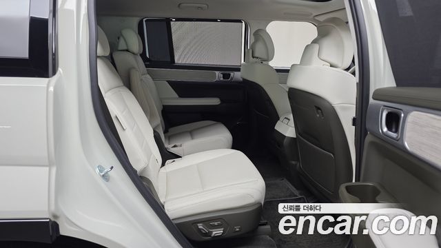 Hyundai Santafe 2024 — photo 11