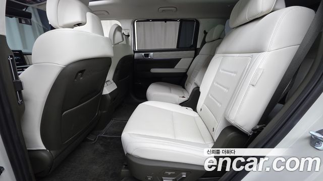 Hyundai Santafe 2024 — photo 12