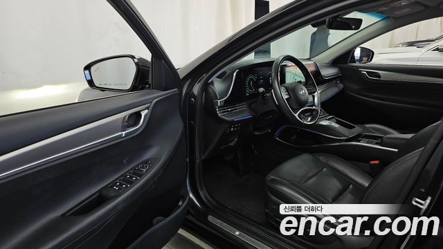 Hyundai Grandeur 2022 — photo 13