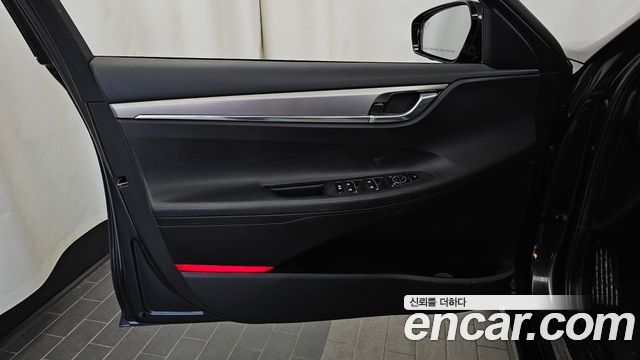 Hyundai Grandeur 2022 — photo 14