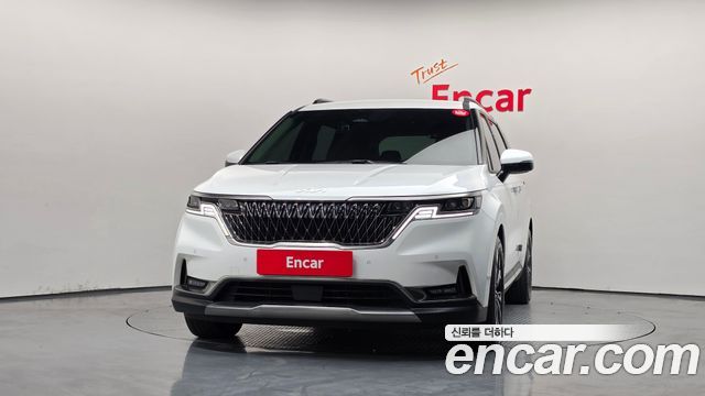 Kia Canival 2023 — photo 3
