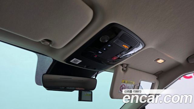 Kia Canival 2023 — photo 27