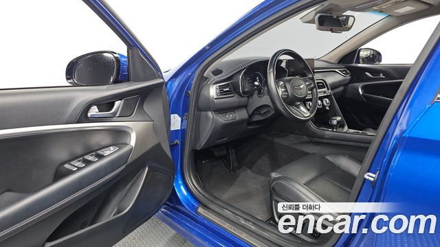 Genesis G70 2023 — photo 10
