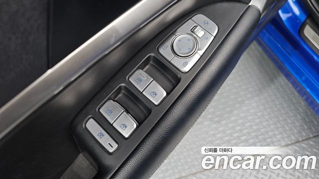 Genesis G70 2023 — photo 12