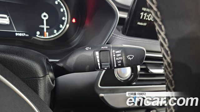 Genesis G70 2023 — photo 13