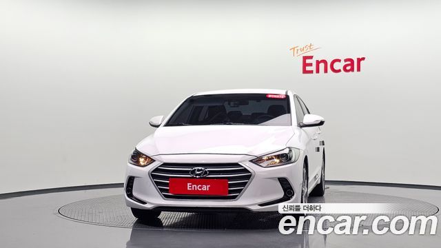 Hyundai AVANTE 2017 — photo 3