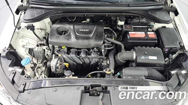 Hyundai AVANTE 2017 — photo 6