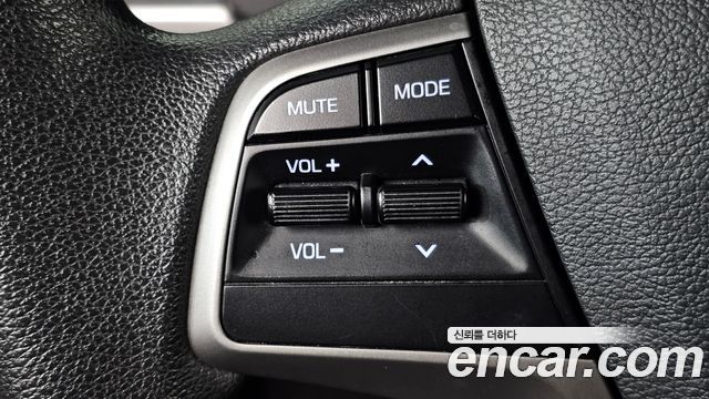 Hyundai AVANTE 2017 — photo 22