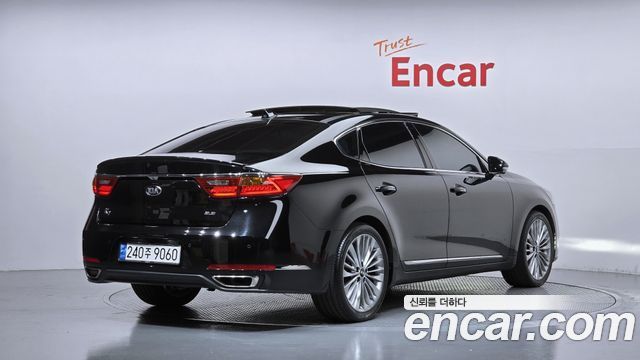 Kia K7 2017 — photo 2