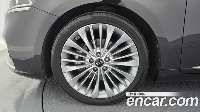 Kia K7 2017 — photo 5