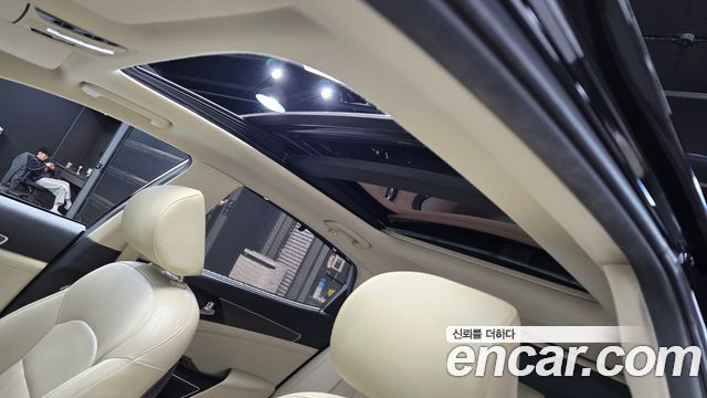 Kia K7 2017 — photo 26