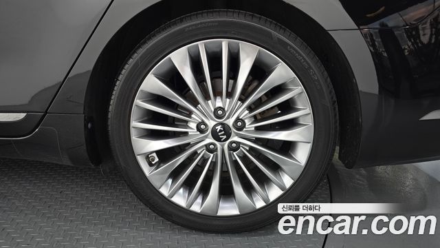 Kia K7 2017 — photo 7