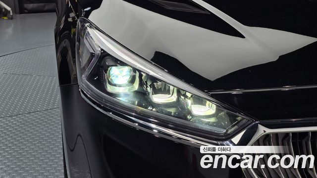 Kia K7 2017 — photo 8