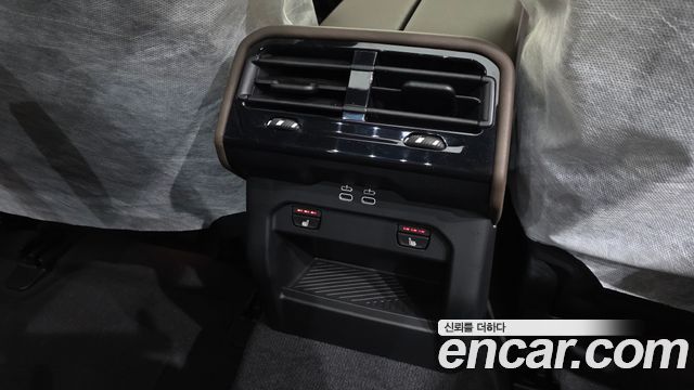 BMW 5-Series 2026 — photo 24