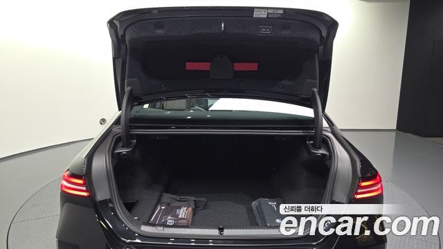 BMW 5-Series 2026 — photo 26