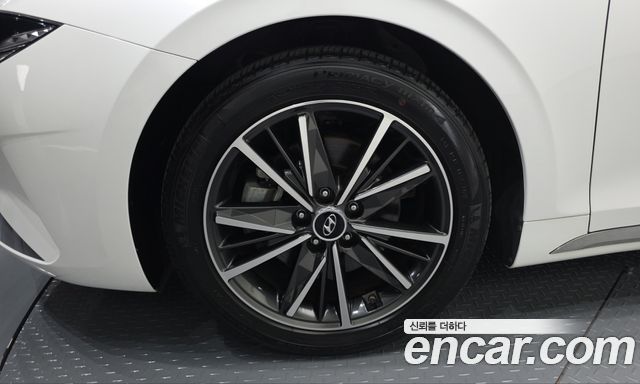 Hyundai Grandeur 2023 — photo 5