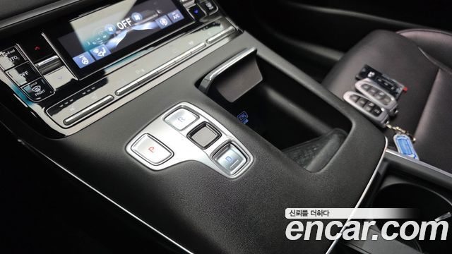 Hyundai Grandeur 2023 — photo 12