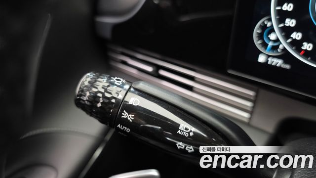Hyundai Grandeur 2023 — photo 30