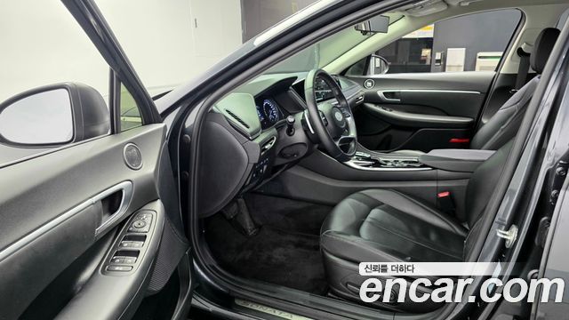 Hyundai Sonata 2021 — photo 10