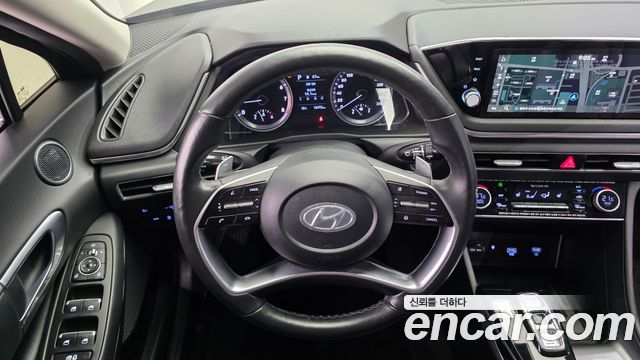 Hyundai Sonata 2021 — photo 13