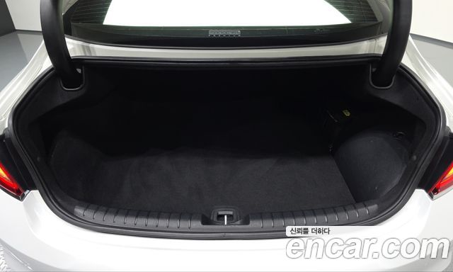 Hyundai Grandeur 2019 — photo 26