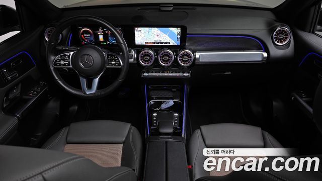 Mercedes-Benz EQB 2024 — photo 10