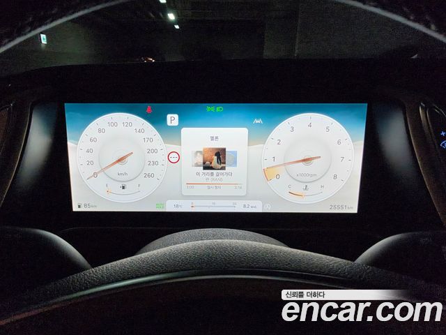 Genesis G90 2022 — photo 15