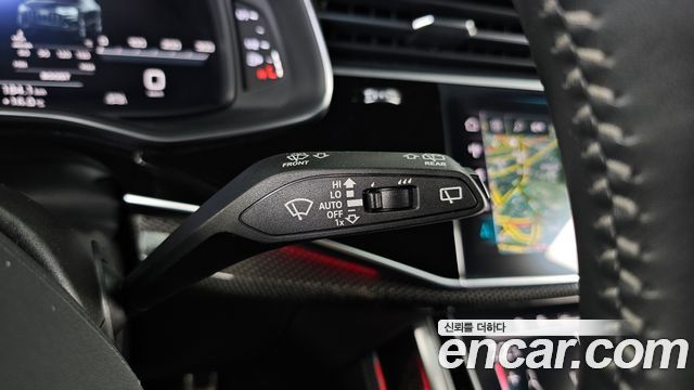Audi SQ8 2020 — photo 30
