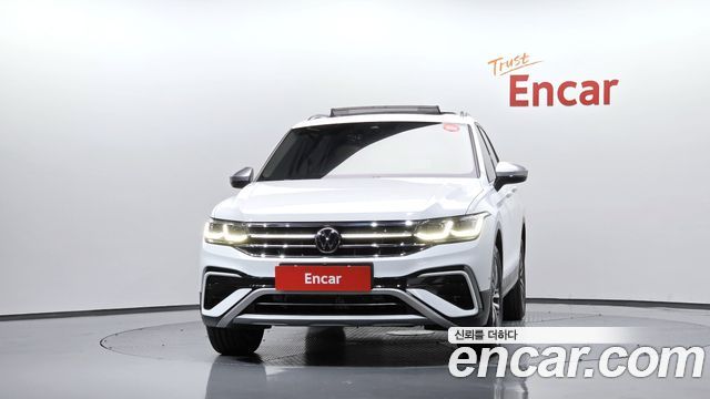 Volkswagen Tiguan 2023 — photo 3