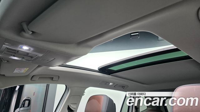 Volkswagen Tiguan 2023 — photo 19