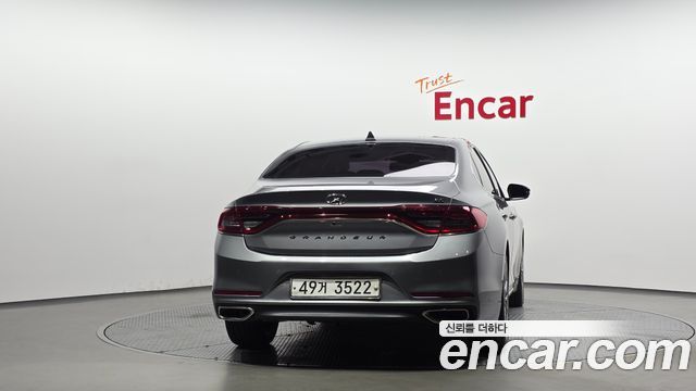 Hyundai Grandeur 2017 — photo 4