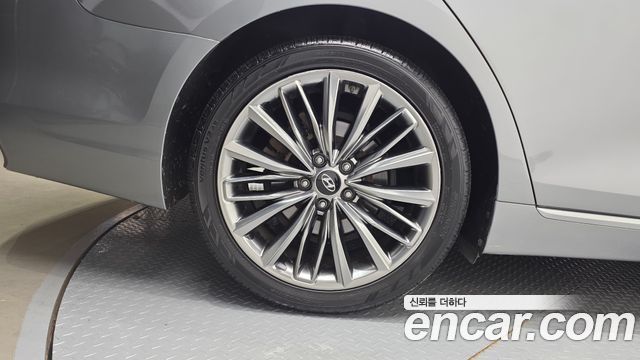 Hyundai Grandeur 2017 — photo 5