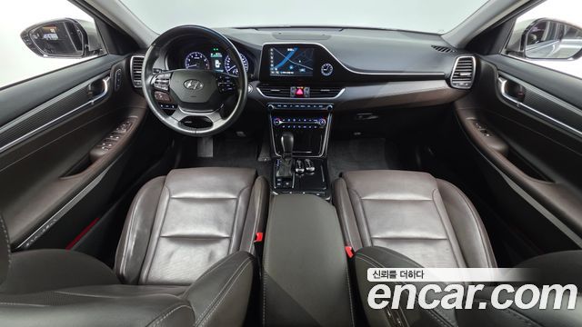 Hyundai Grandeur 2017 — photo 10