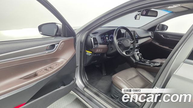 Hyundai Grandeur 2017 — photo 13