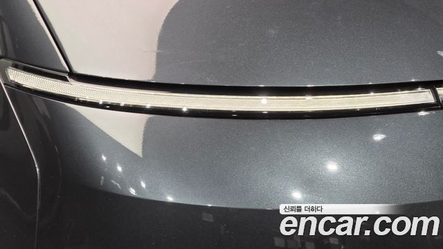 Hyundai Staria 2024 — photo 8