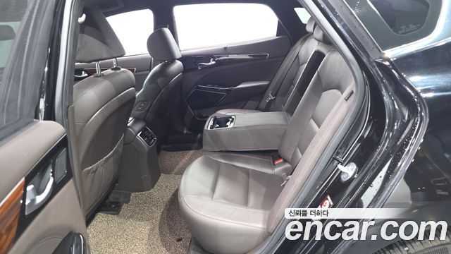 Kia K7 2016 — photo 18