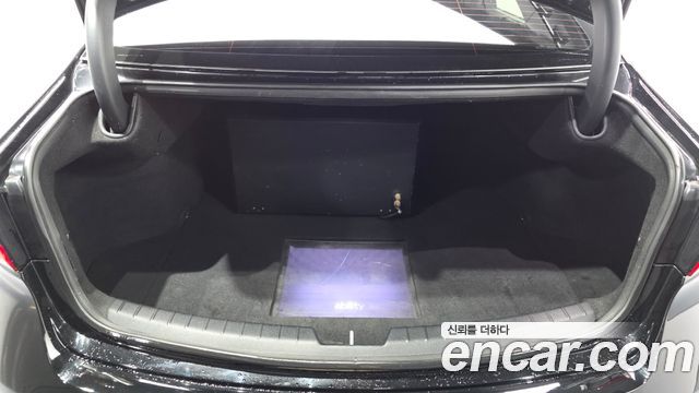 Kia K7 2016 — photo 26