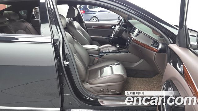 Kia K7 2016 — photo 16