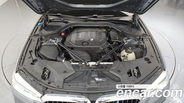 BMW 5-Series 2017 — photo 6