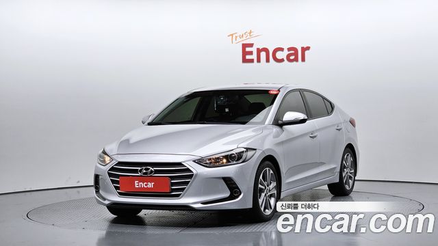 Hyundai AVANTE 2017 — photo 1