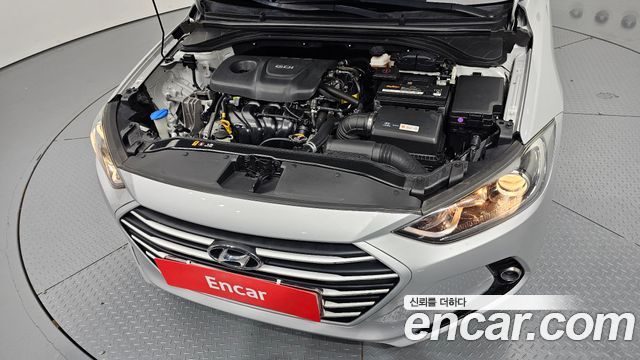 Hyundai AVANTE 2017 — photo 6