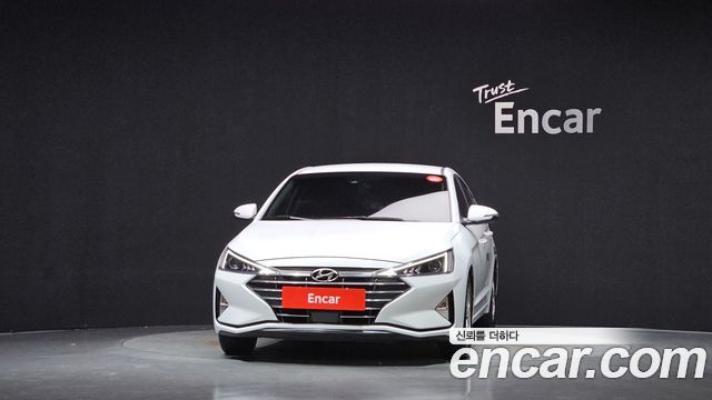 Hyundai AVANTE 2020 — photo 3