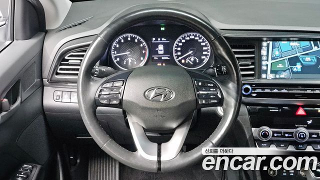 Hyundai AVANTE 2020 — photo 20