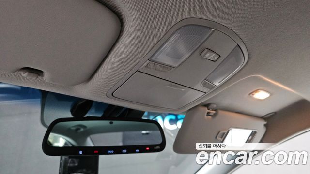 Hyundai AVANTE 2020 — photo 26