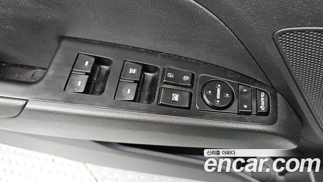 Hyundai AVANTE 2020 — photo 30