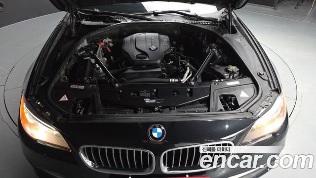 BMW 5-Series 2015 — photo 6
