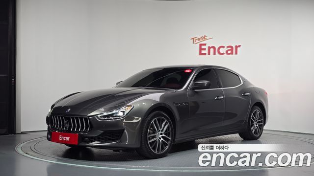 Maserati Ghibli 2018 — photo 1