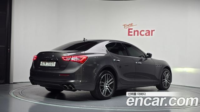 Maserati Ghibli 2018 — photo 2