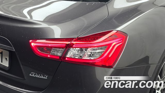 Maserati Ghibli 2018 — photo 9